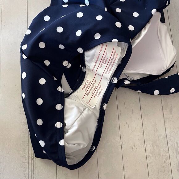 Lands' End Womens UPF 50+ Navy Blue Polka Dot One Piece Swimsuit Large (14/16) - Picture 7 of 10